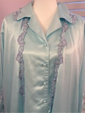 Tiffany-blue colored Pajama Set w/Robe